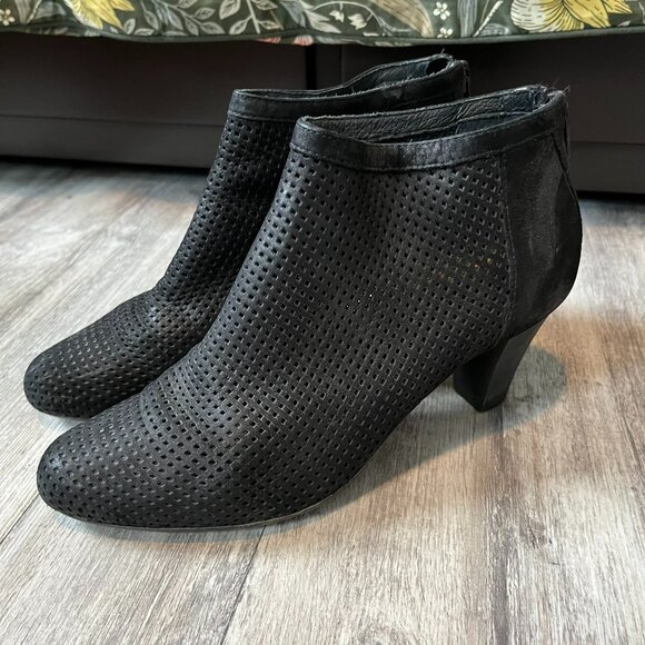 Camper Diana Ankle Boot Booties, Perf Leather, Black, EU 36 / US 5.5-6 - Picture 1 of 11